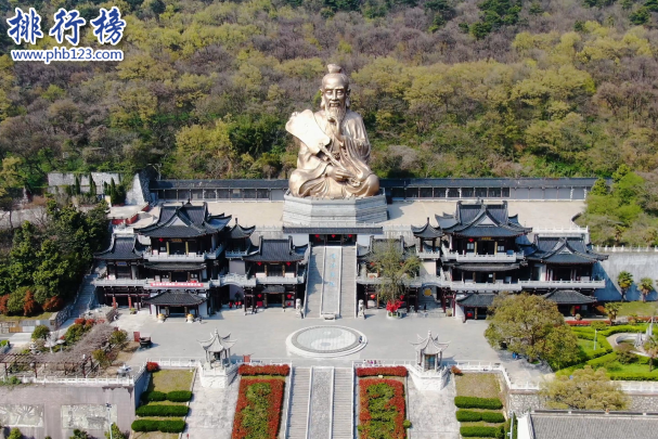 镇江夏季旅游景点-镇江十大适合夏季旅游的地方-镇江夏天去哪玩