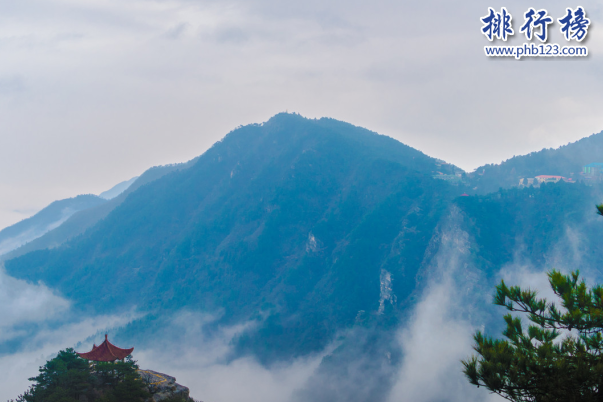 江西适合暑假旅游的地方-江西十大适合夏季旅游的地方-江西夏天适合去哪玩