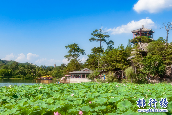 暑假适合带孩子去的旅游景点-适合暑假带孩子去旅游的地方排名-暑假带孩子去哪里旅游合适