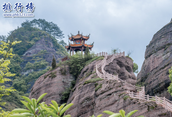 四月份福建出游好去处-福建4月旅游景点排名表-福建四月份去哪里旅游合适