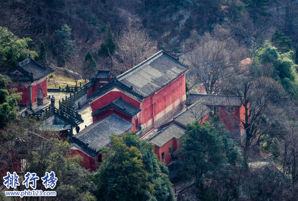 4月份湖北值得去的地方推荐-湖北4月旅游景点排名表-4月份湖北哪里好玩