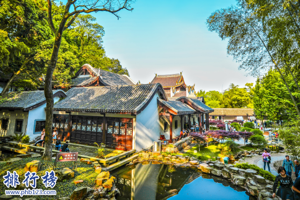 湖南5月旅游的最佳地点-湖南十大五月旅游景点排名-五月份湖南有什么好玩的地方