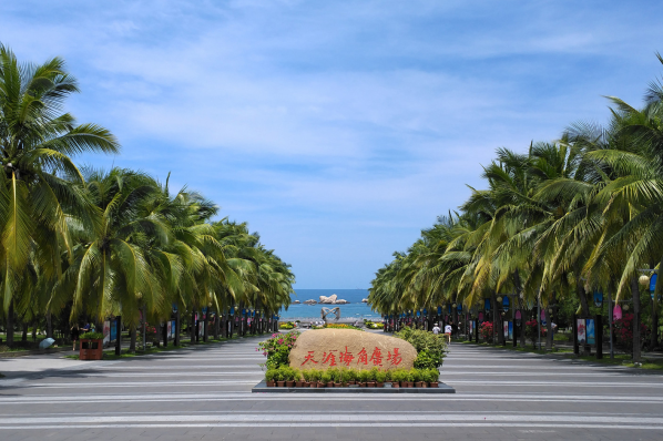 海南春节旅游十大必去景点-海南春节游玩景点排行榜前十名-海南春节去哪玩比较好