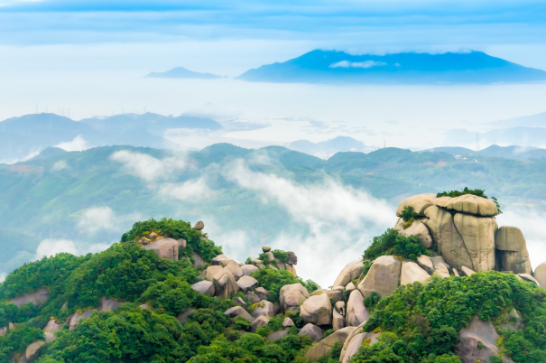 暑假福建旅游必去十大景点-福建七月份旅游最佳地方排名-7月份福建适合去哪里旅游