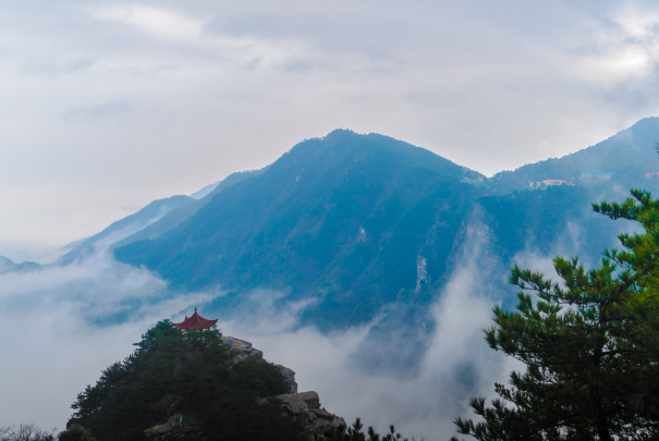 7月江西最佳的10个旅行地-江西七月份旅游最佳地方排名-七月份江西哪里好玩