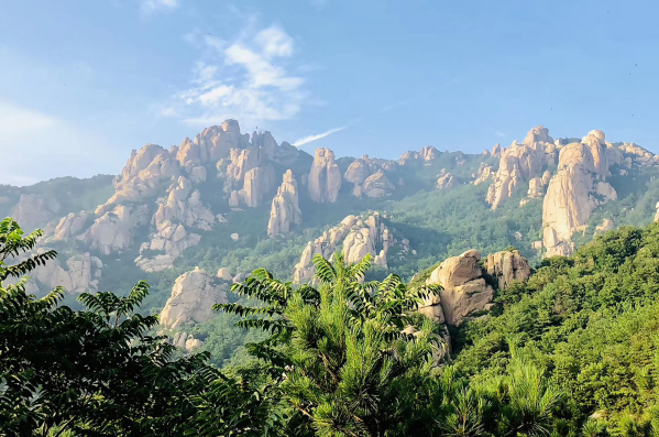 八月份山东旅游最佳地方-山东8月适合逛的景点排行-八月份去山东哪里好玩