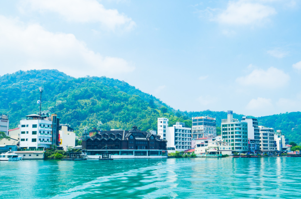 台湾十大秋季旅游好去处-台湾秋季旅游景点排行榜前十名-台湾秋天哪里最美