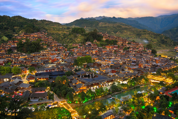 重庆周边旅游必去景点-重庆周边旅游景点排行榜前十名-重庆周边有什么景点