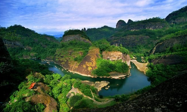 福建有啥好玩的景点推荐-福建12月旅游攻略必去景点-福建旅游必去十大景点