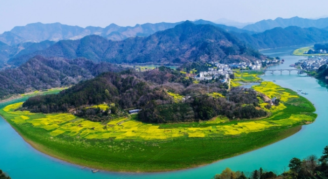 安徽游玩攻略必去的地方-安徽著名自然景点排名前十-安徽的旅游景点有哪些