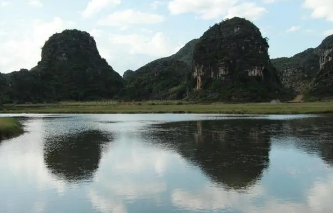 云南游玩攻略必去的地方-云南著名自然景点排名前十-云南的旅游景点有哪些