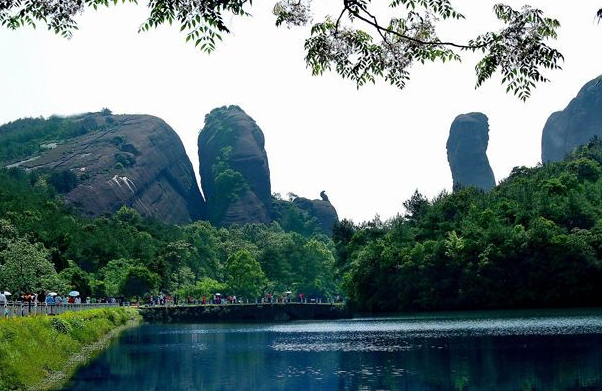 江西十大旅游景点排行-江西十大旅游胜地-江西十大必去旅游美景