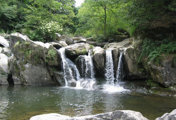 江西最美山峰-江西最美的山排名前十-江西出名的山有哪些