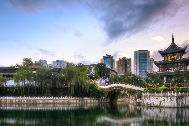 贵阳市10个区县经济排名-贵阳市各区县GDP排名-贵阳市gdp最高的区排名