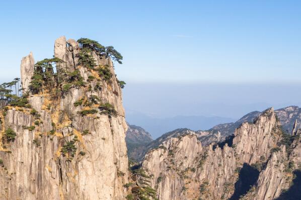 泰安热闹的地方有哪些-泰安人气最旺的地方排名前十-泰安旅游景点排名前十